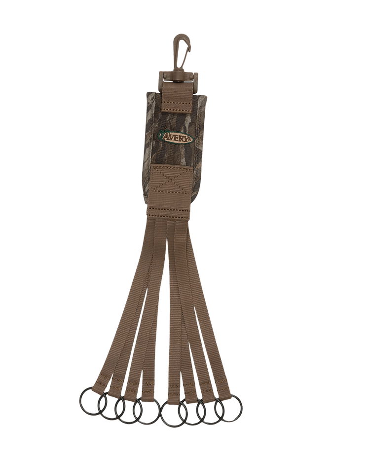 Load image into Gallery viewer, Avery Game Hog Strap Hunting Gear - Fort Thompson
