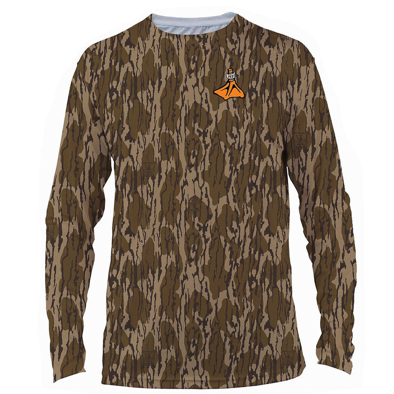 Load image into Gallery viewer, Front view of the Fort Thompson Duck Foot SPF Shirt in the color Bottomland
