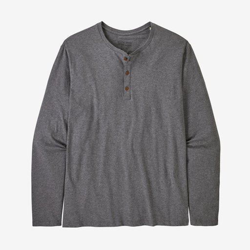 Patagonia Men's Regenerative Organic Certified Cotton Lightweight Henley in the color Noble Grey.