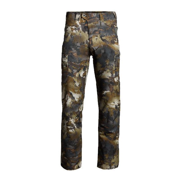 Load image into Gallery viewer, Sitka Traverse Pant in the color Waterfowl Timber
