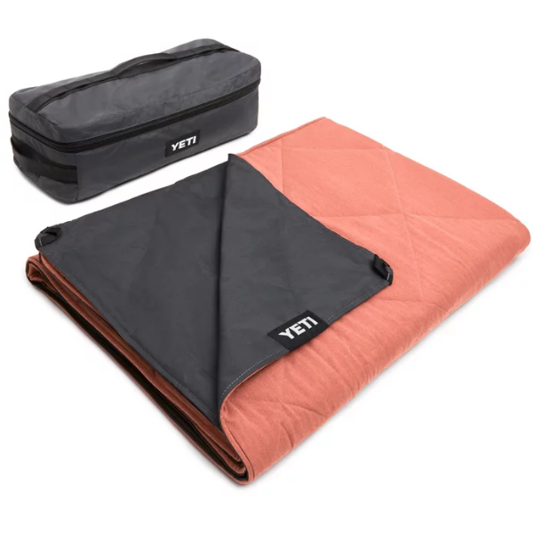 Yeti Lowlands Blanket