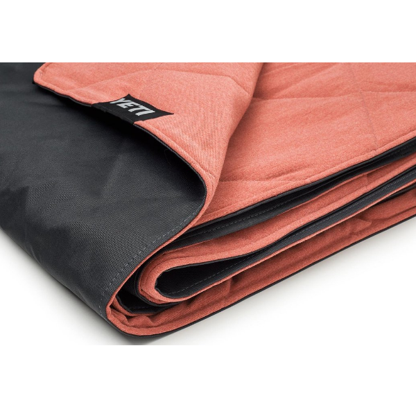 Yeti Lowlands Blanket